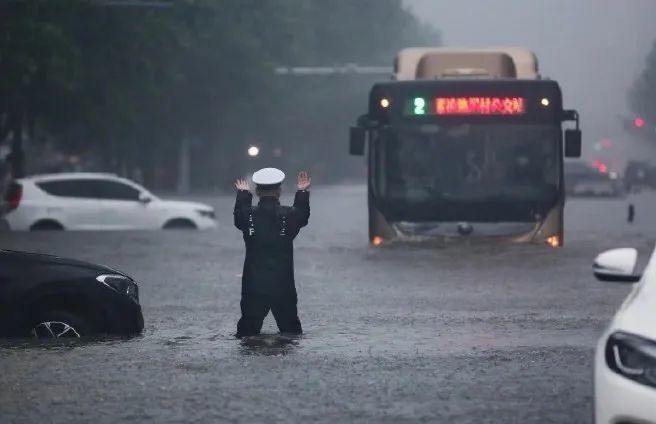 洛阳最新暴雨，城市如何应对挑战与反思